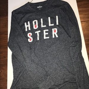 Hollister t-shirt
